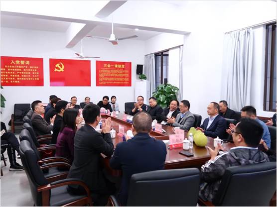说明: https://www.gduf.edu.cn/__local/3/DE/94/0E24DA9C10E4451BA9EC65DF950_6A43E777_16733.jpg